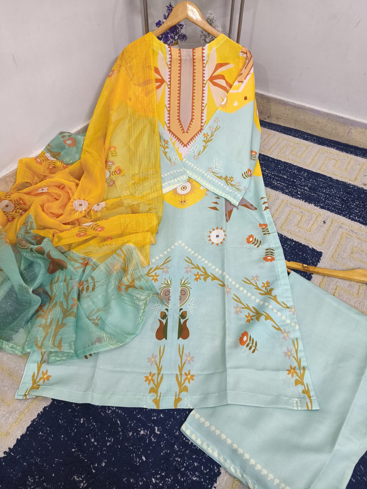 MOST TRENDING LONG 3 PC CO-ORD SET 🦋