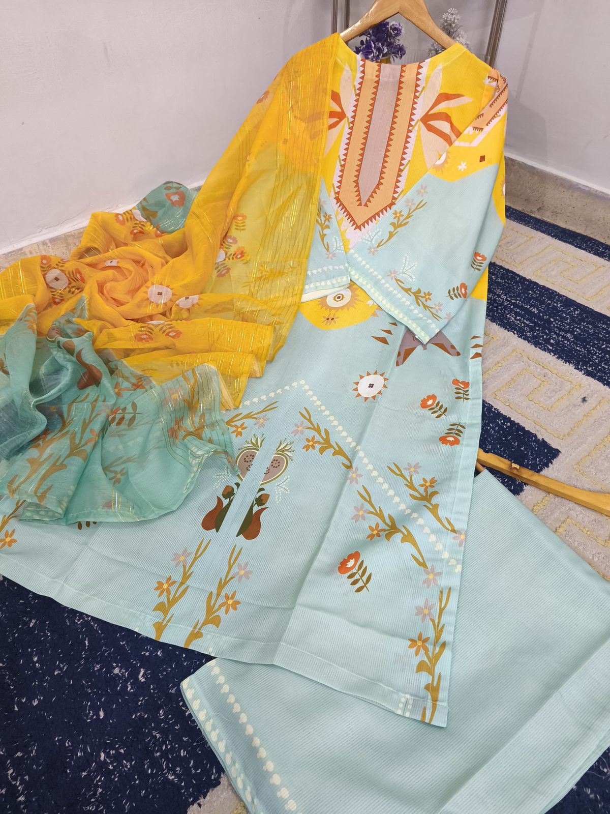 MOST TRENDING LONG 3 PC CO-ORD SET 🦋