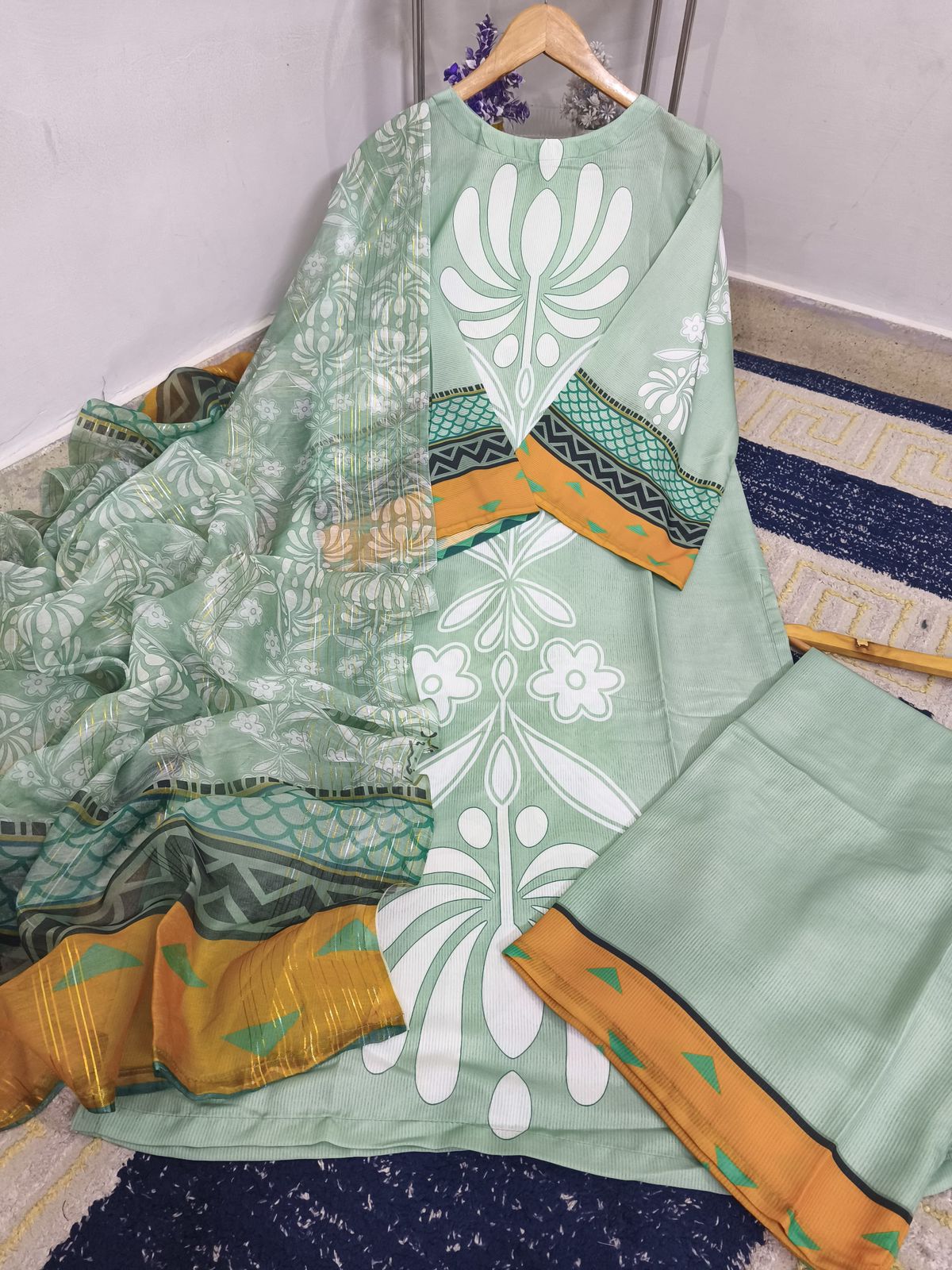 MOST TRENDING LONG 3 PC CO-ORD SET 🦋