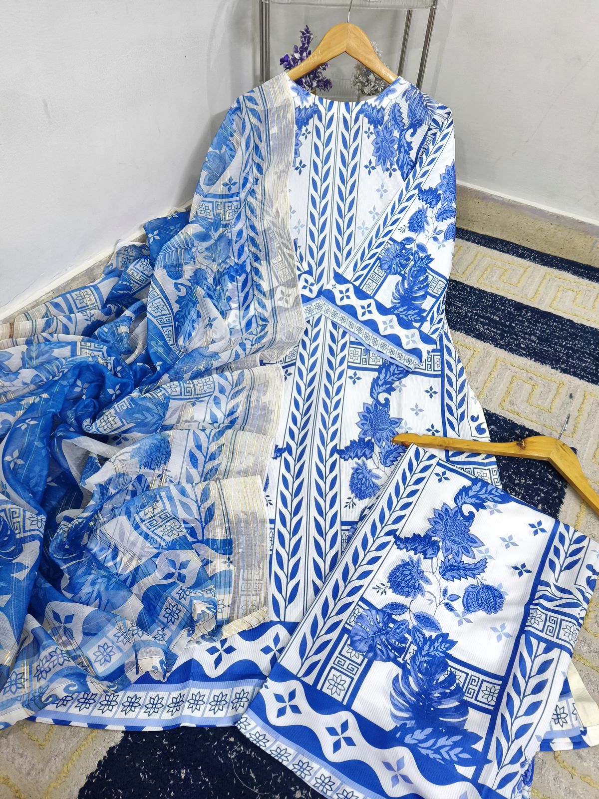 MOST TRENDING LONG 3 PC CO-ORD SET 🦋