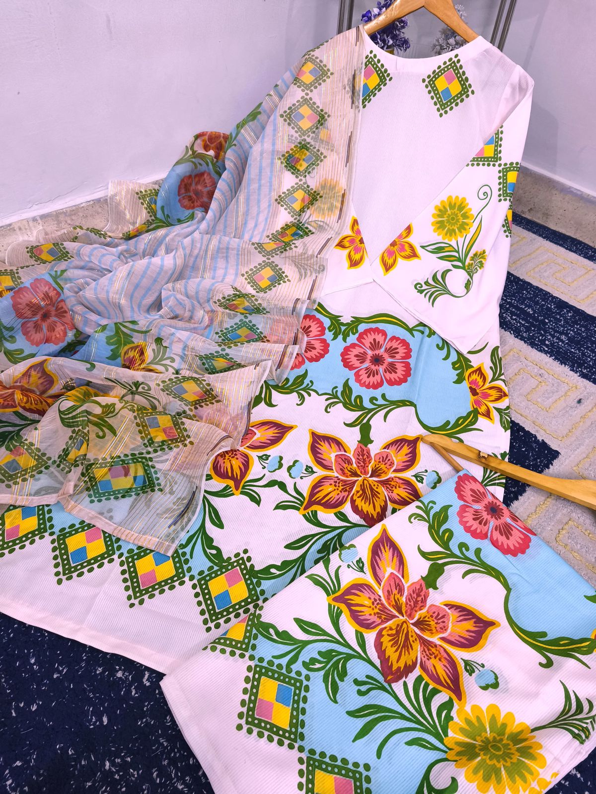 MOST TRENDING LONG 3 PC CO-ORD SET 🦋