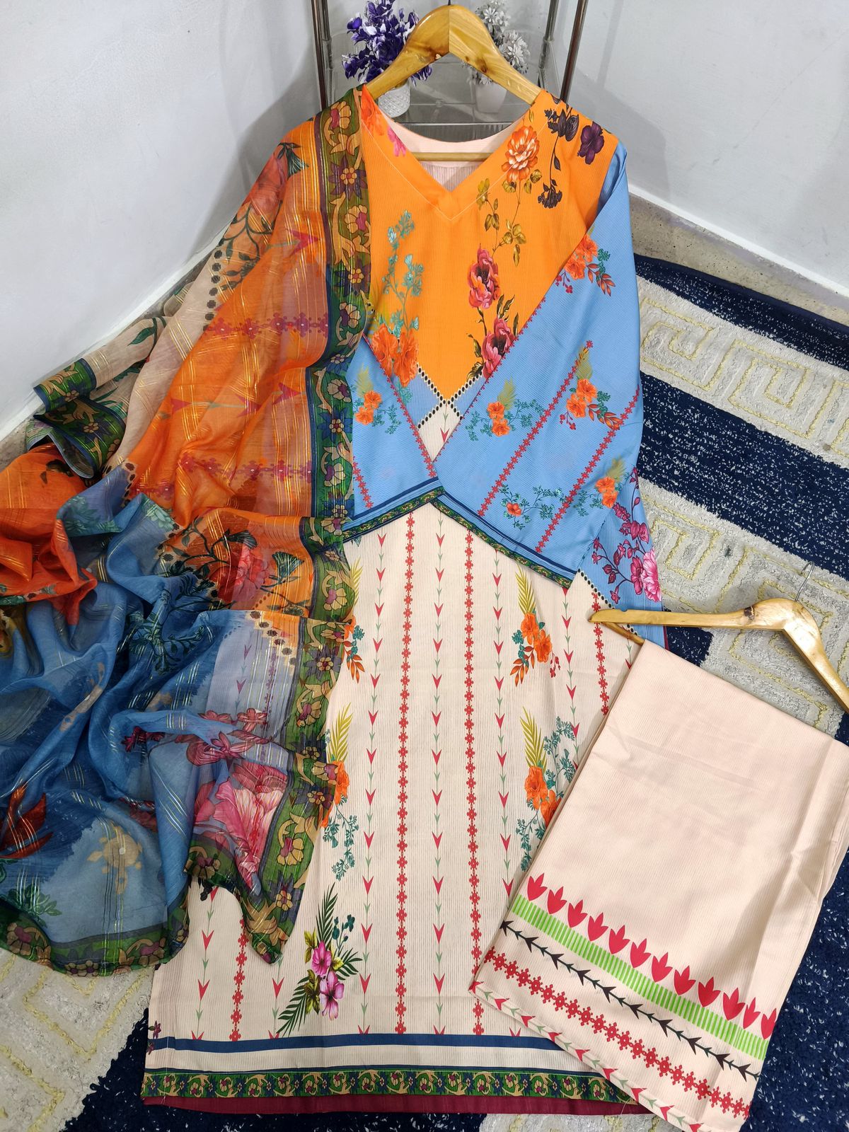 MOST TRENDING LONG 3 PC CO-ORD SET 🦋